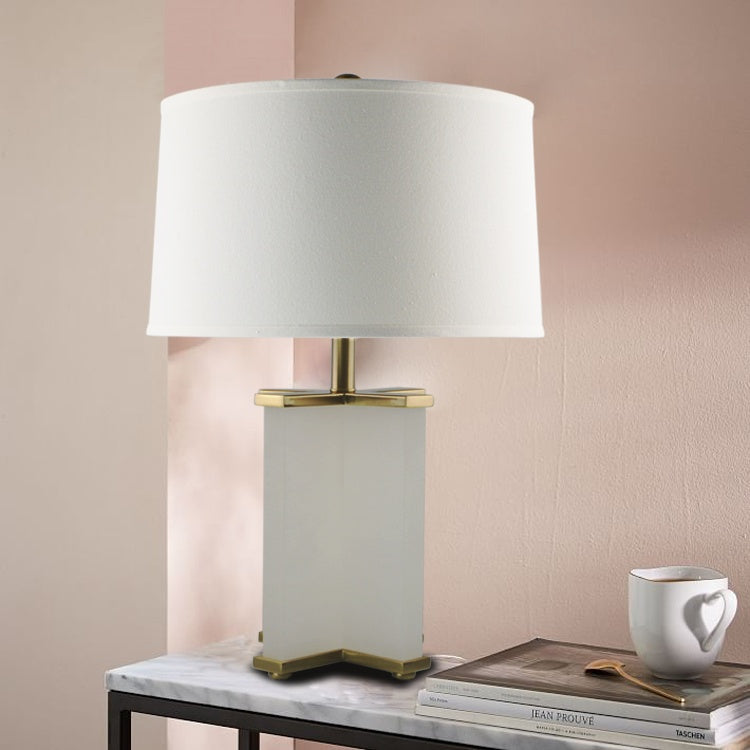 CYPRUS TABLE LAMP